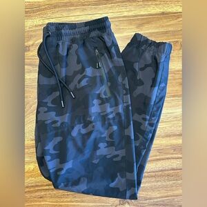 Men's Camouflage Joggers